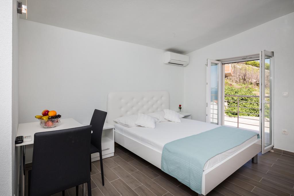 Apartments Panorama Локва Рогозница Екстериор снимка