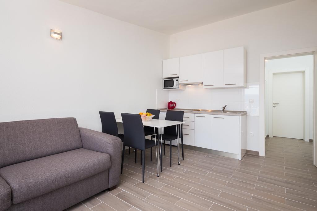 Apartments Panorama Локва Рогозница Екстериор снимка