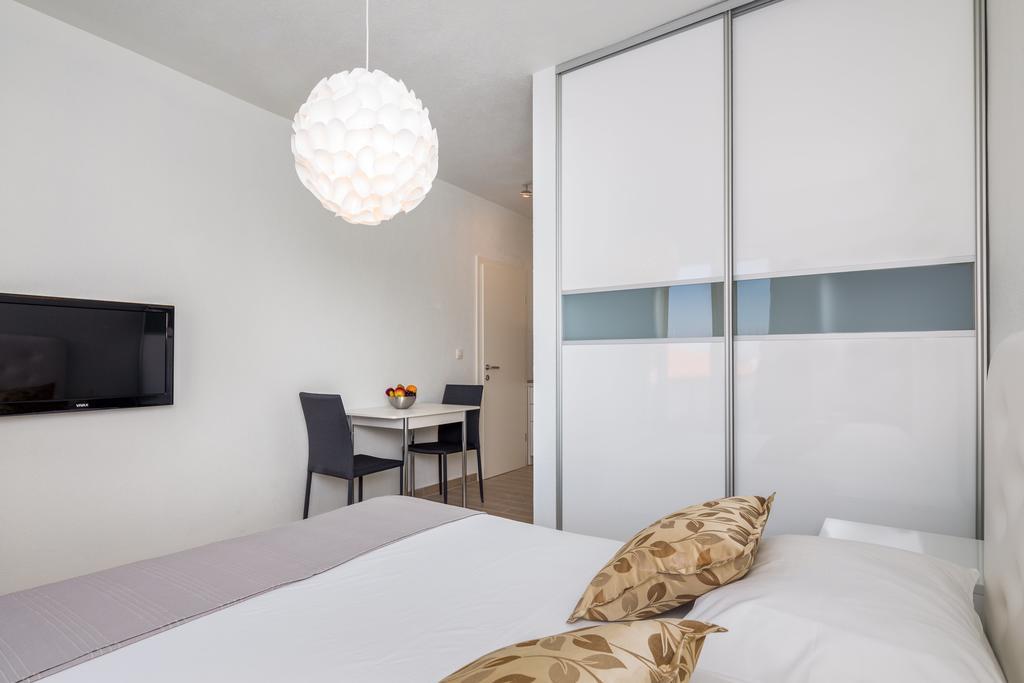 Apartments Panorama Локва Рогозница Екстериор снимка